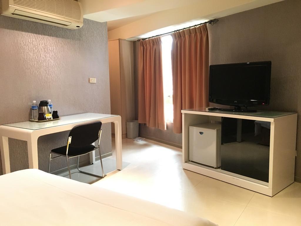 Daylight Hotel Zhonghe  Extérieur photo