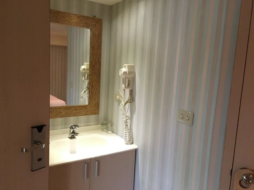 Daylight Hotel Zhonghe  Extérieur photo